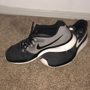Nike Tanjuns